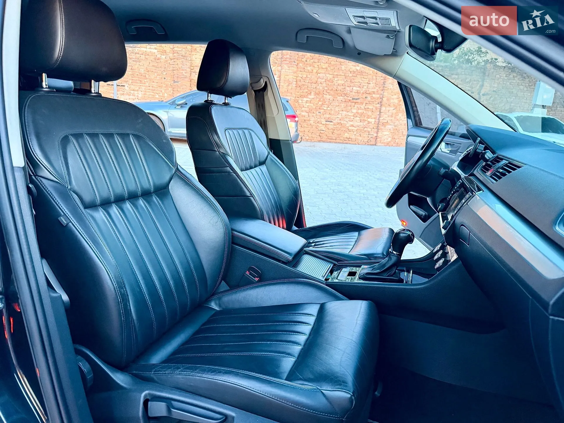 2015 Skoda Superb - мініатюра 26