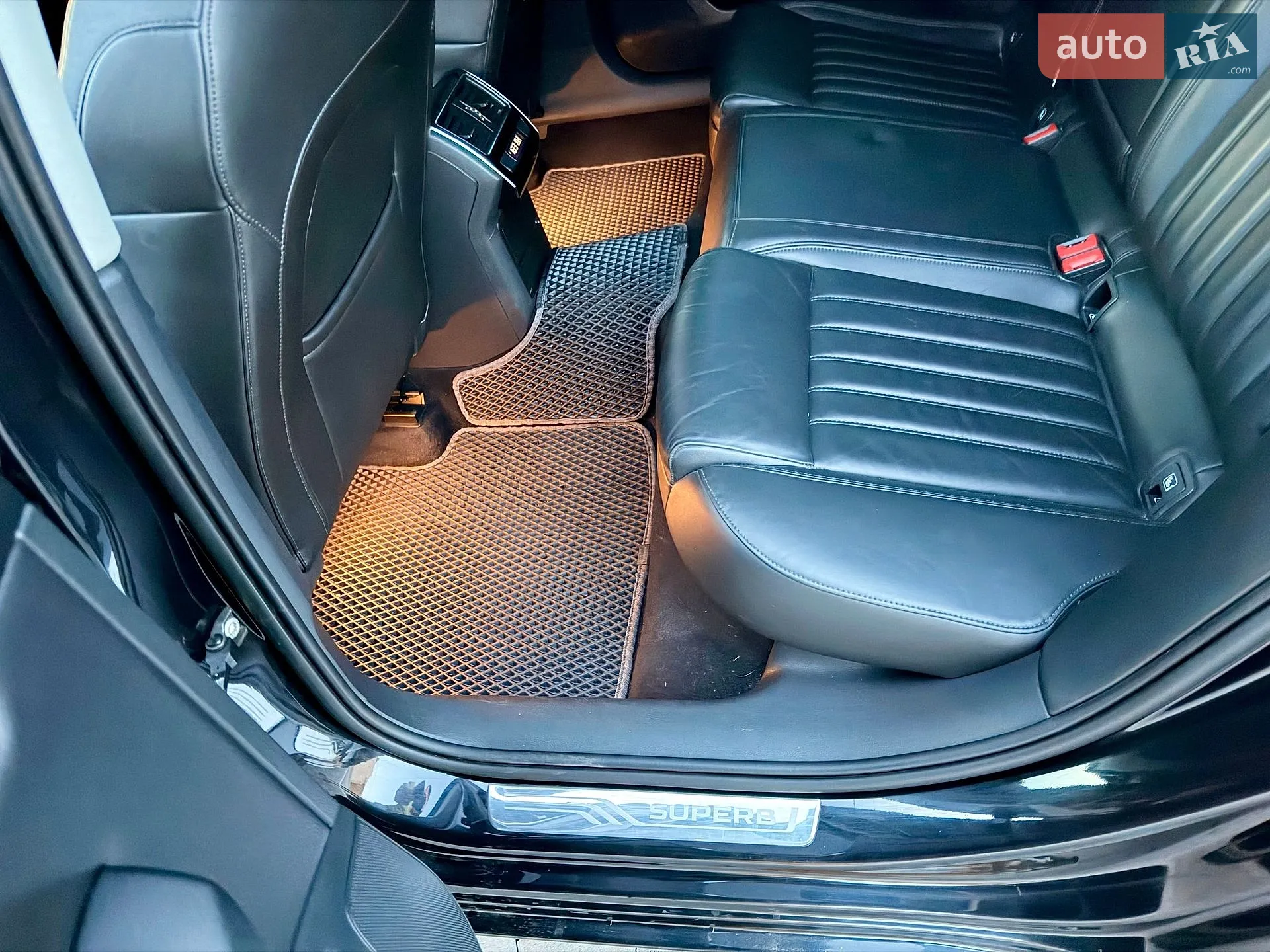 2015 Skoda Superb - мініатюра 36