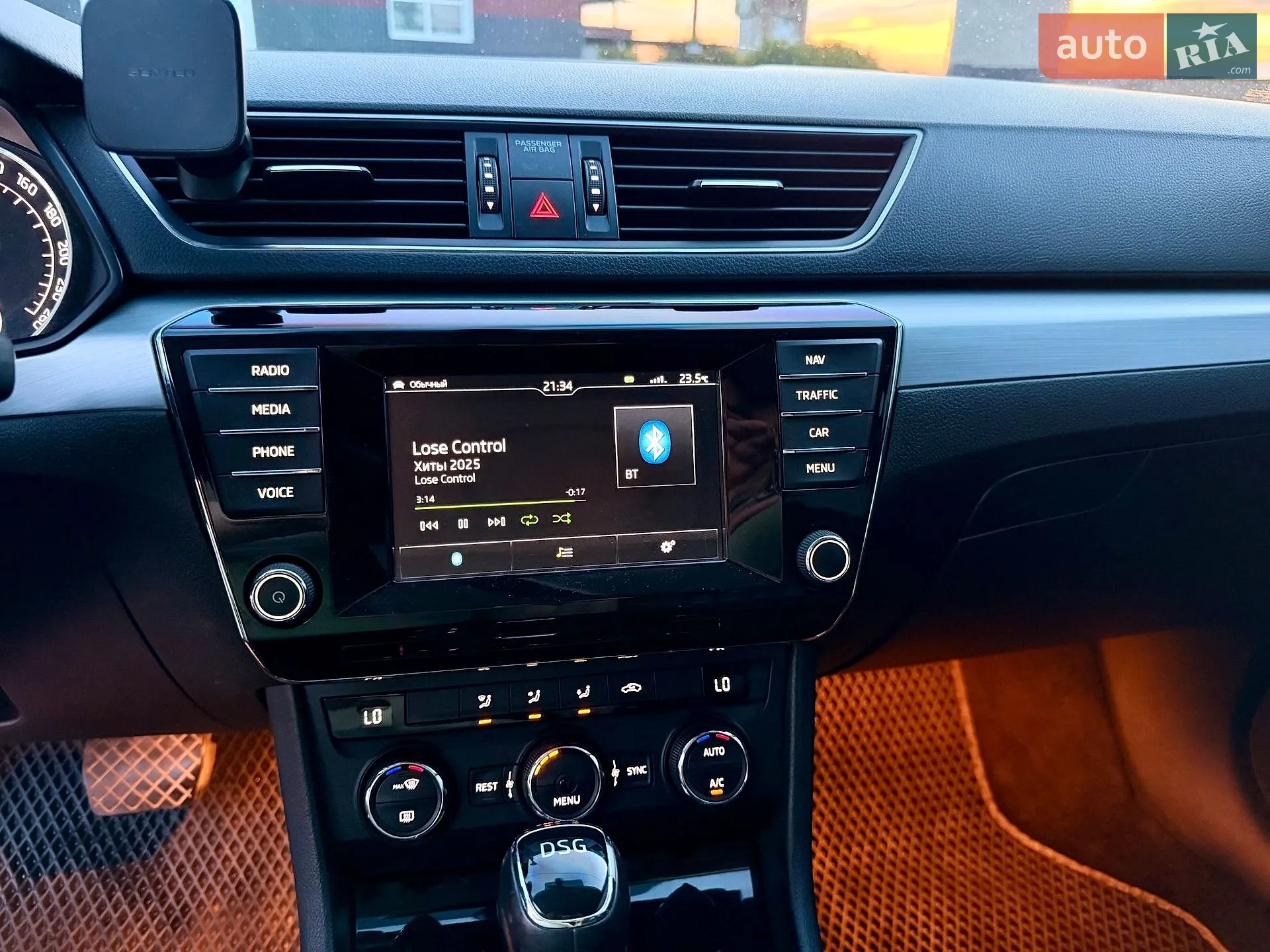2015 Skoda Superb - мініатюра 40