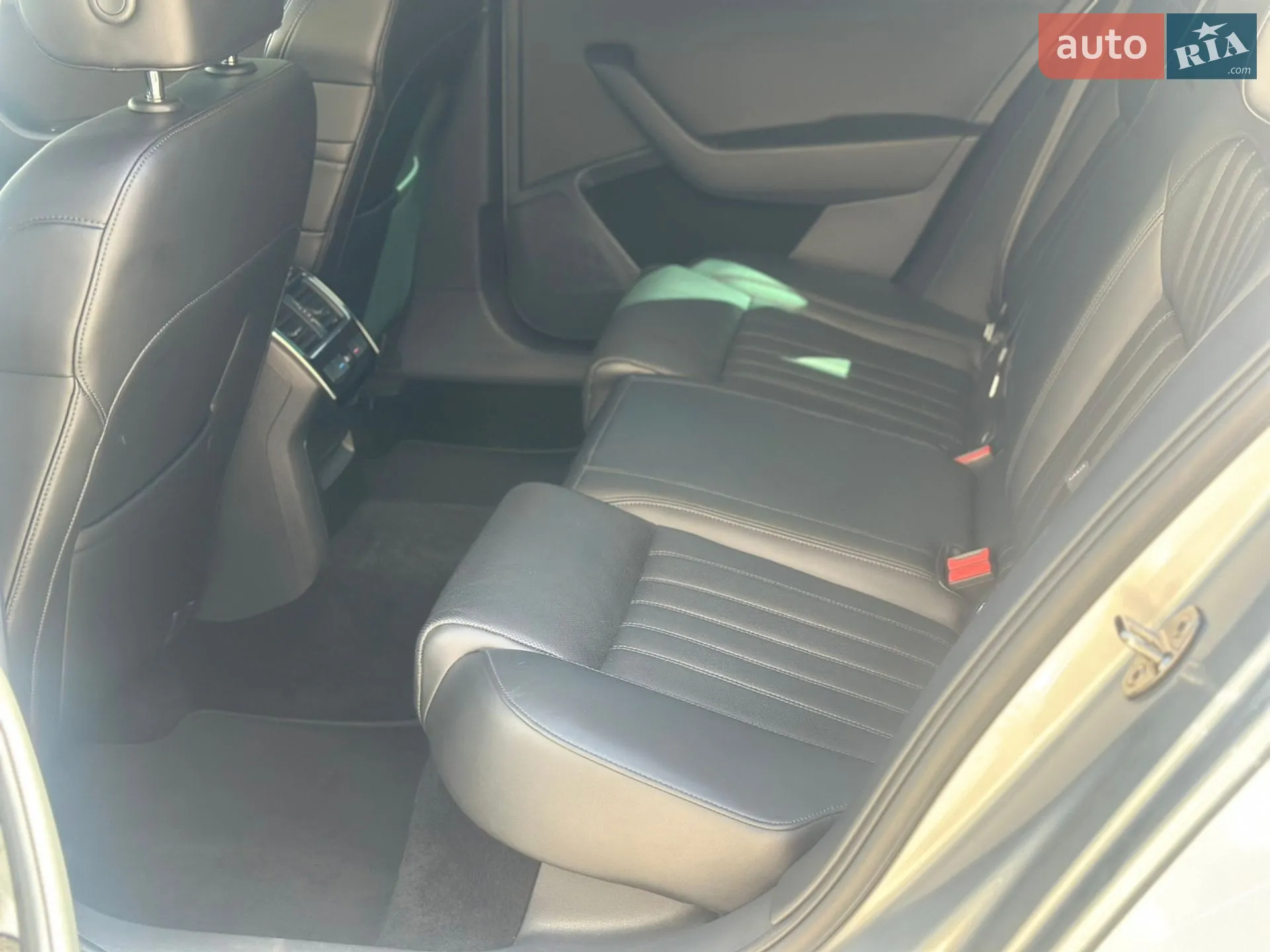 2017 Skoda Superb - мініатюра 60