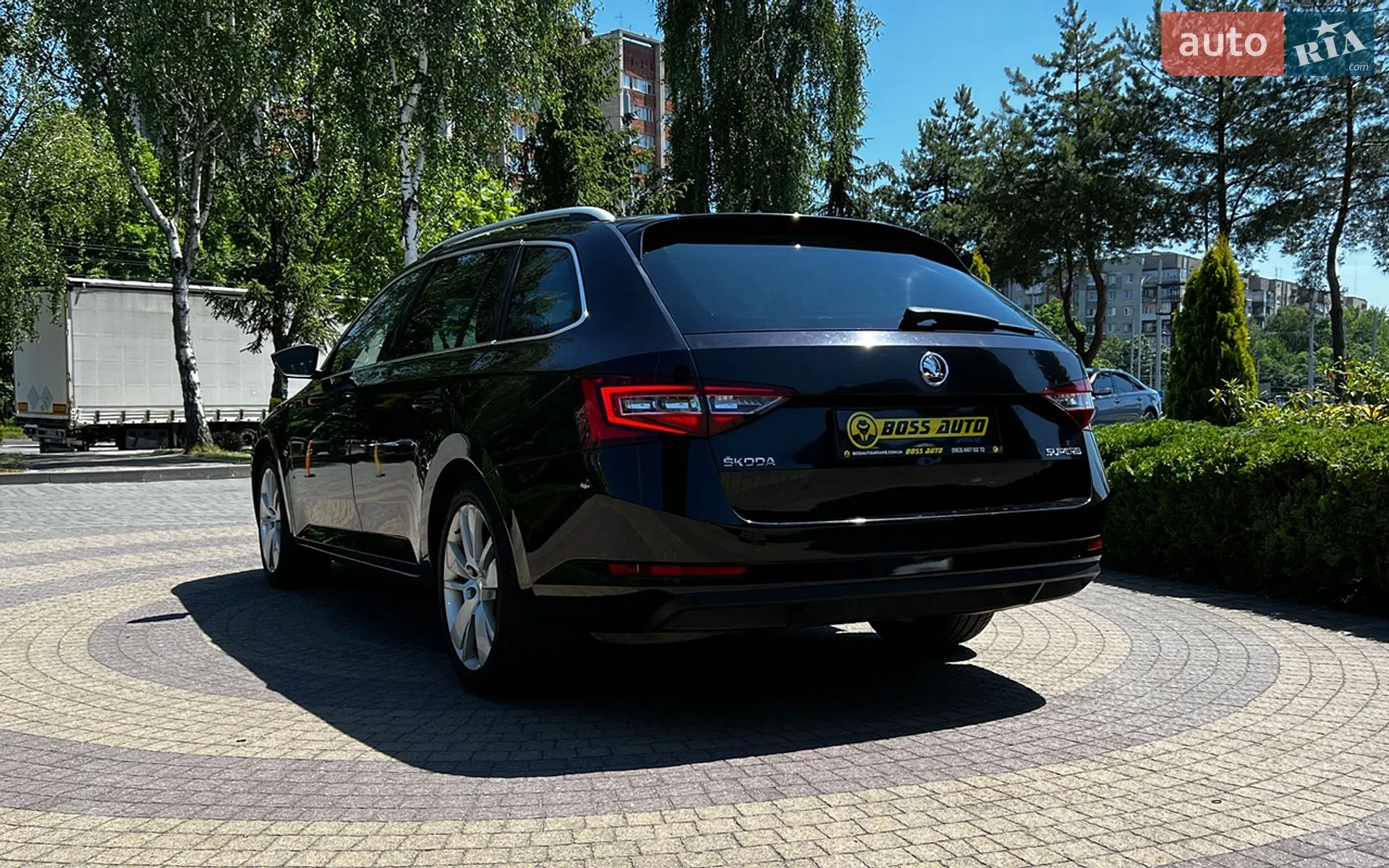 2016 Skoda Superb - мініатюра 5