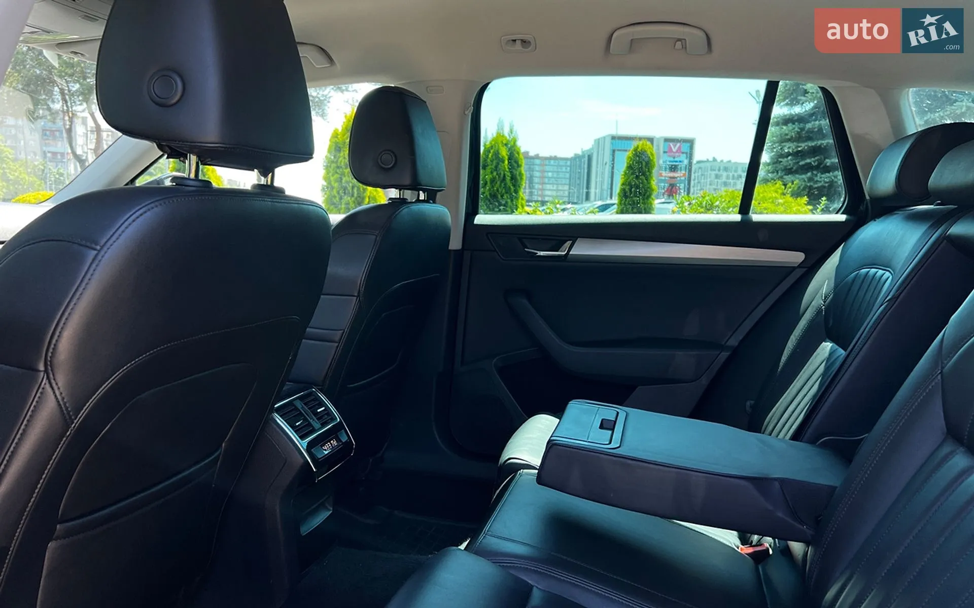 2016 Skoda Superb - мініатюра 22