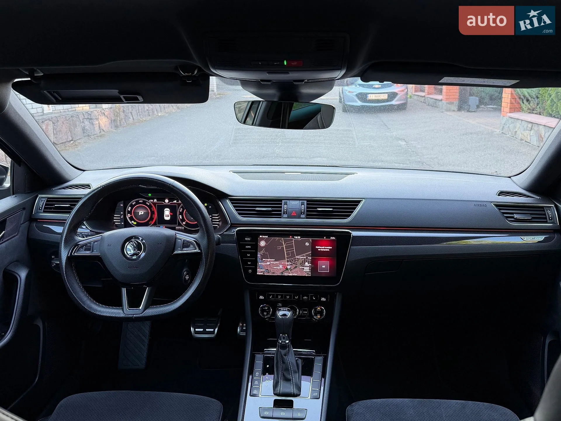 2019 Skoda Superb - мініатюра 16