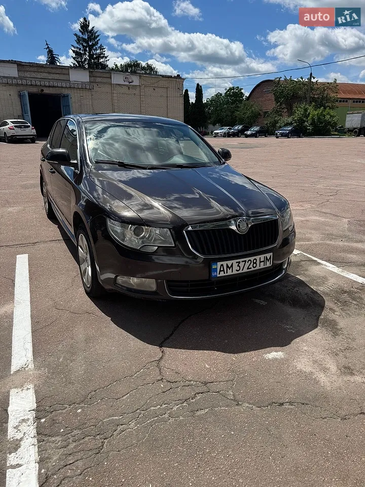 2013 Skoda Superb - мініатюра 19