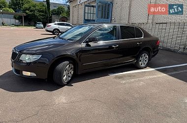 Лифтбек Skoda Superb 2013 в Житомире
