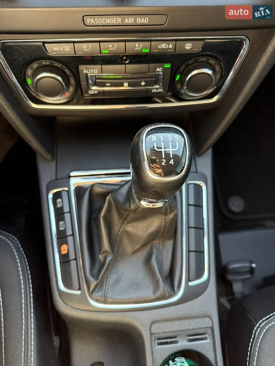 2013 Skoda Superb - мініатюра 21