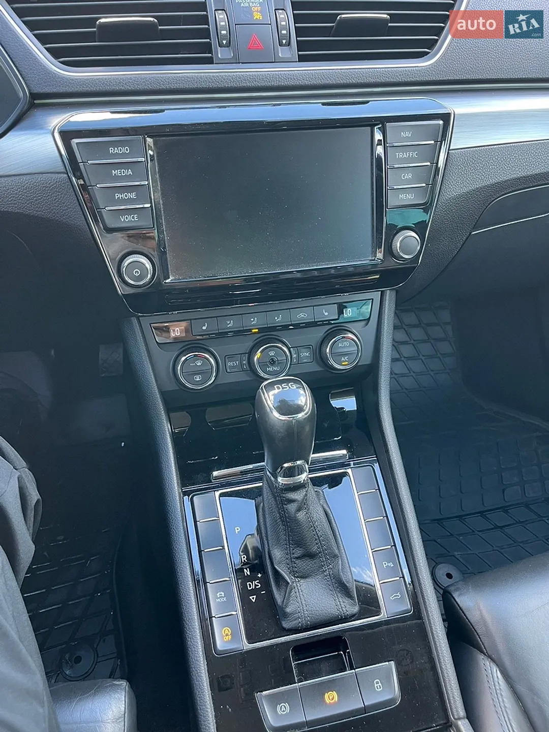 2015 Skoda Superb - мініатюра 15
