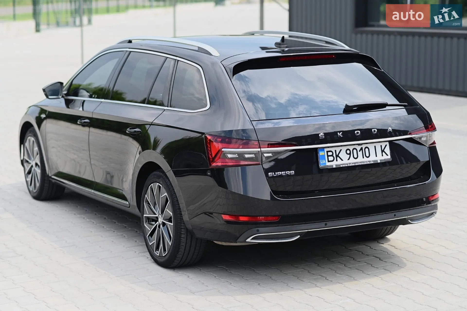 2019 Skoda Superb - мініатюра 10