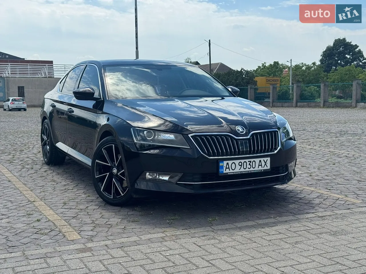 2017 Skoda Superb - мініатюра 27