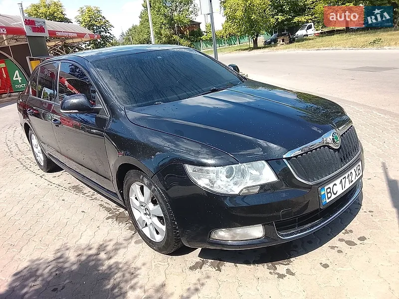 Skoda Superb 2011 VIN TMBAJ73T3C9036183 фото оголошення 15 з 50