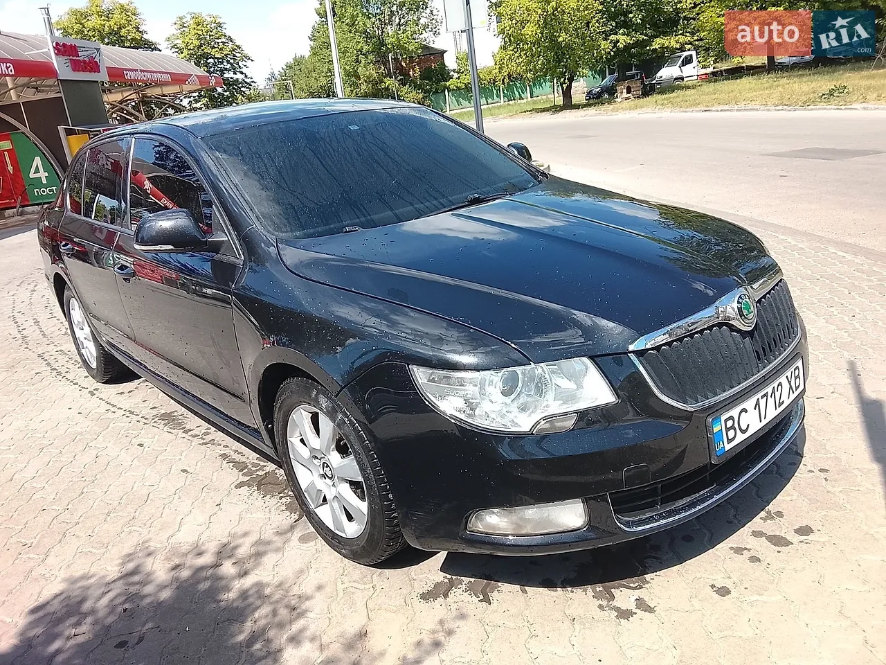 2010 Skoda Superb - мініатюра 10