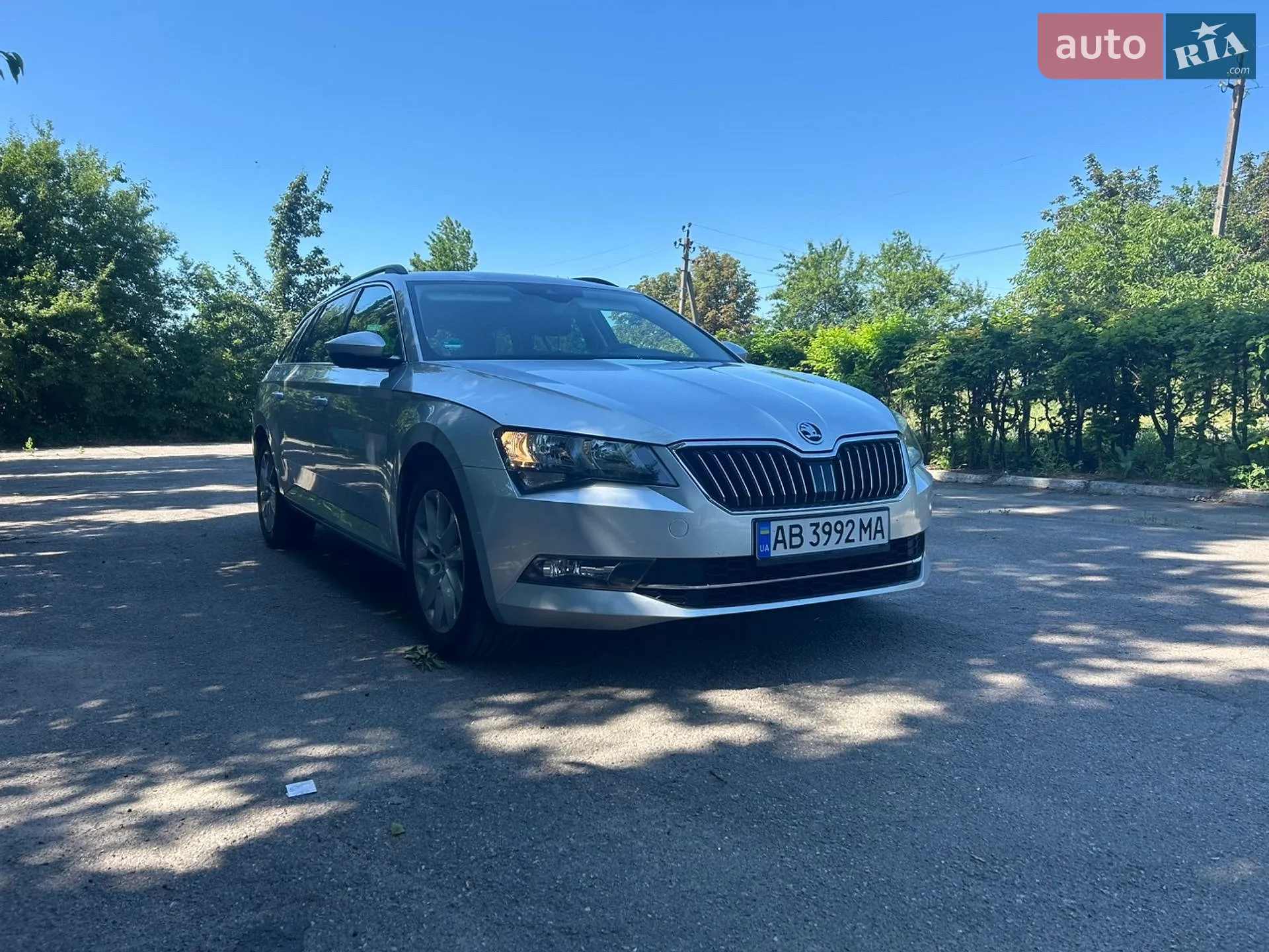 2017 Skoda Superb - мініатюра 2