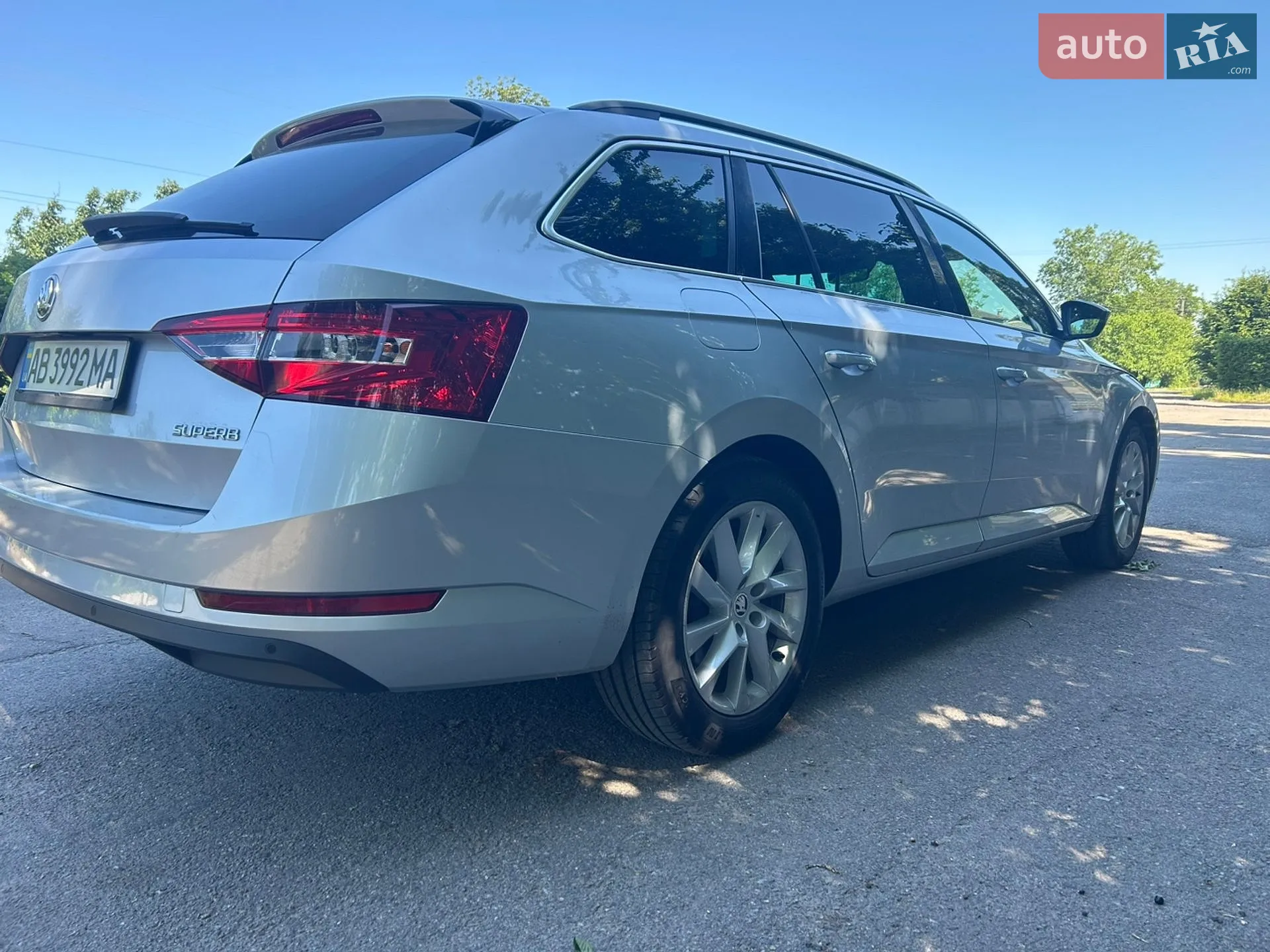 2017 Skoda Superb - мініатюра 6