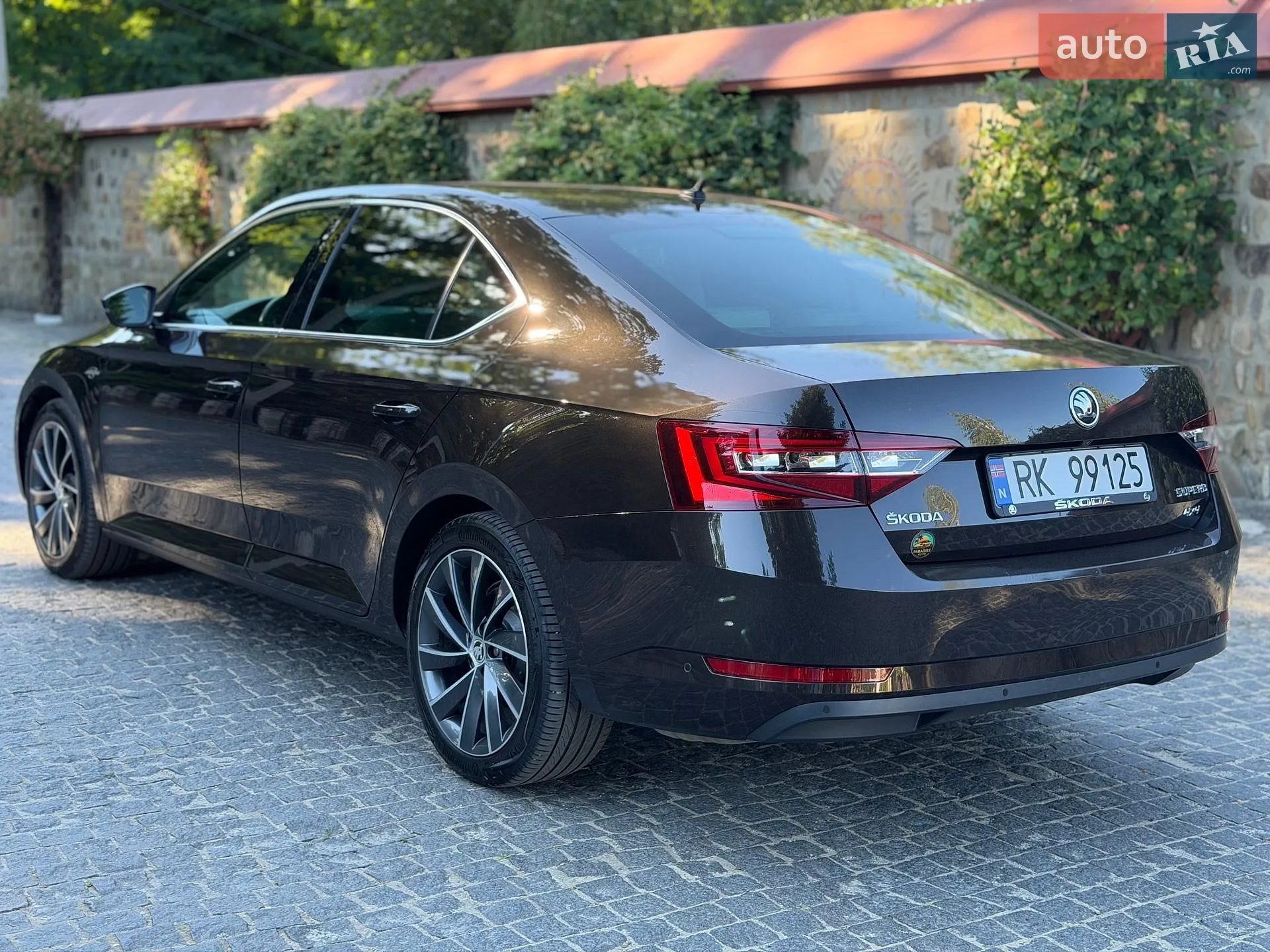 2016 Skoda Superb - мініатюра 9