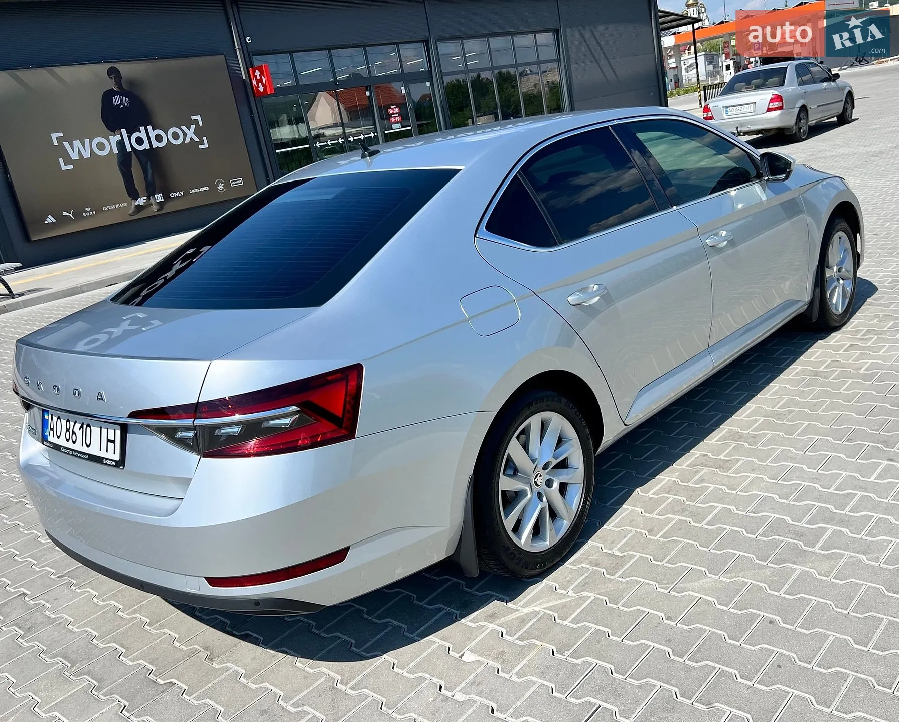 2019 Skoda Superb - мініатюра 11