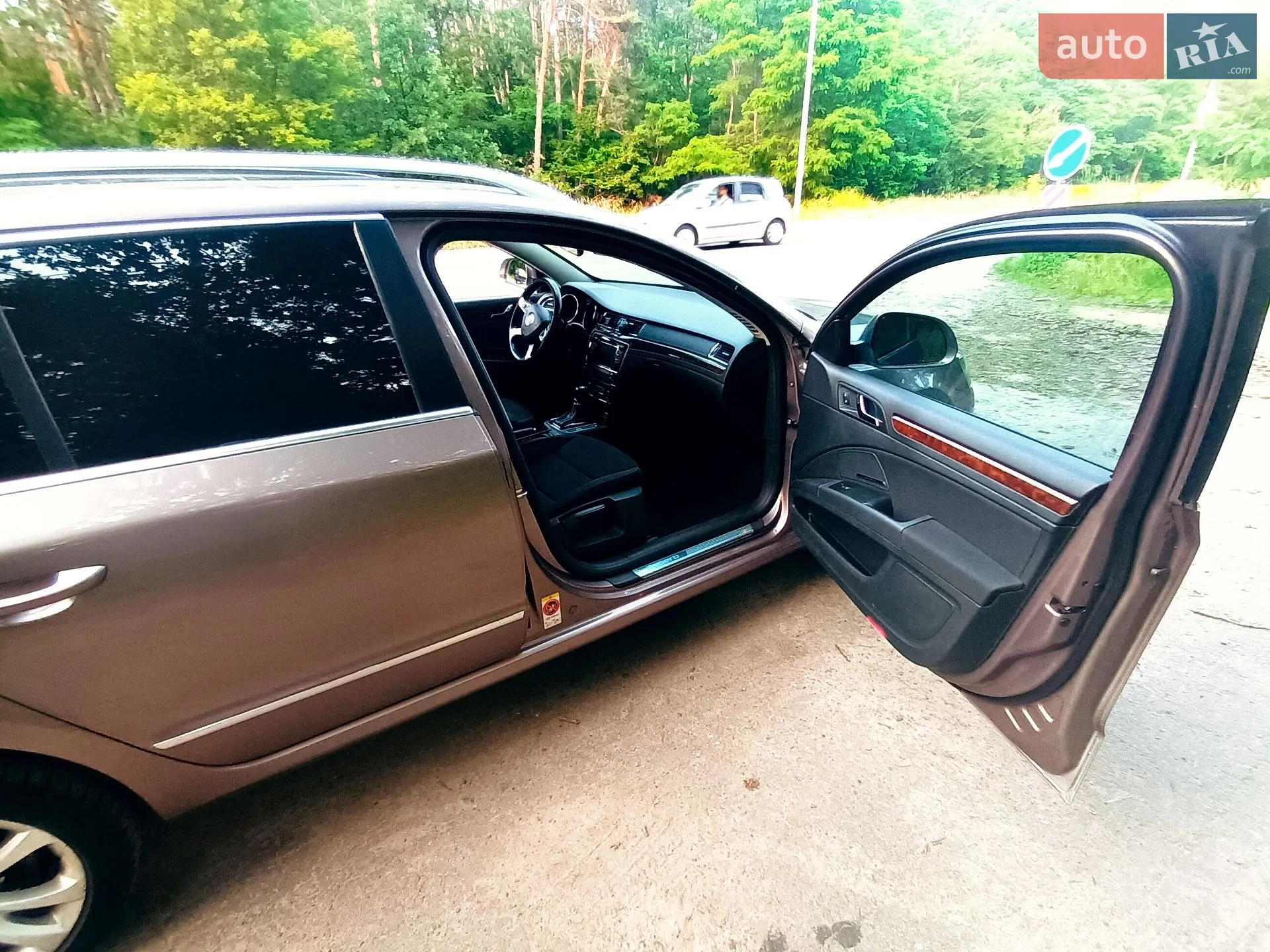2014 Skoda Superb - мініатюра 22