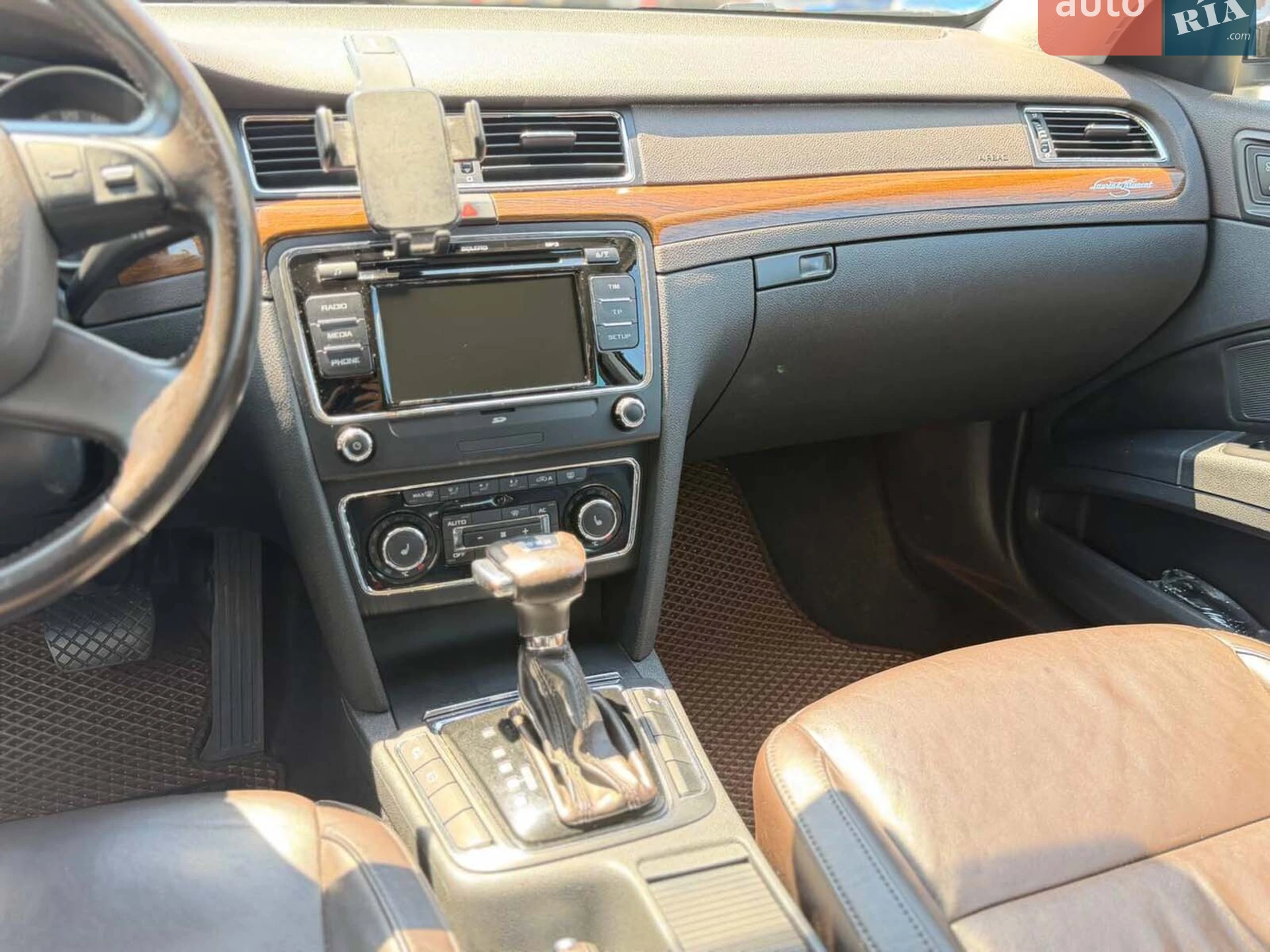 2012 Skoda Superb - мініатюра 11