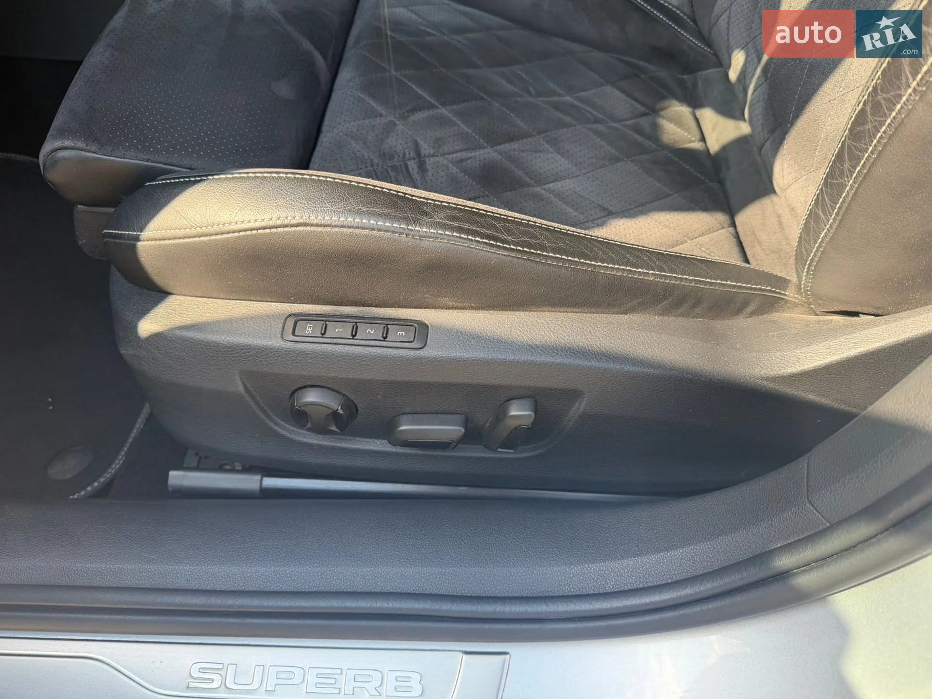 2019 Skoda Superb - мініатюра 13