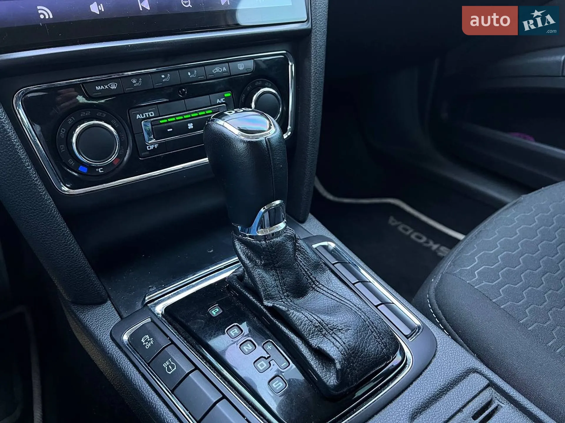 2014 Skoda Superb - мініатюра 25