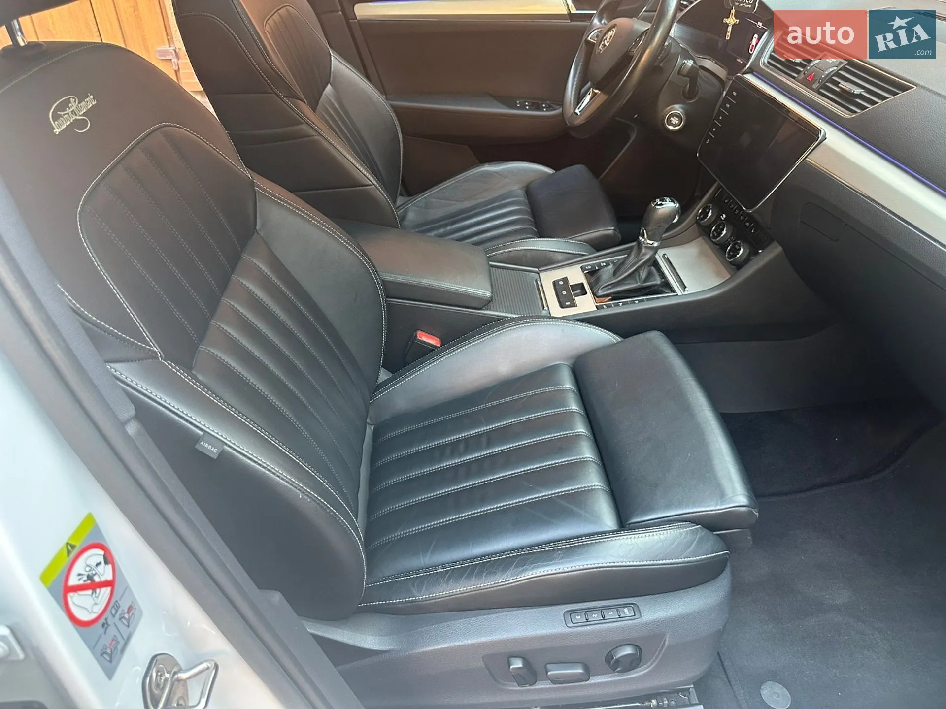 Skoda Superb 2020 VIN TMBCJ9NP6L7059571 фото оголошення 13 з 39