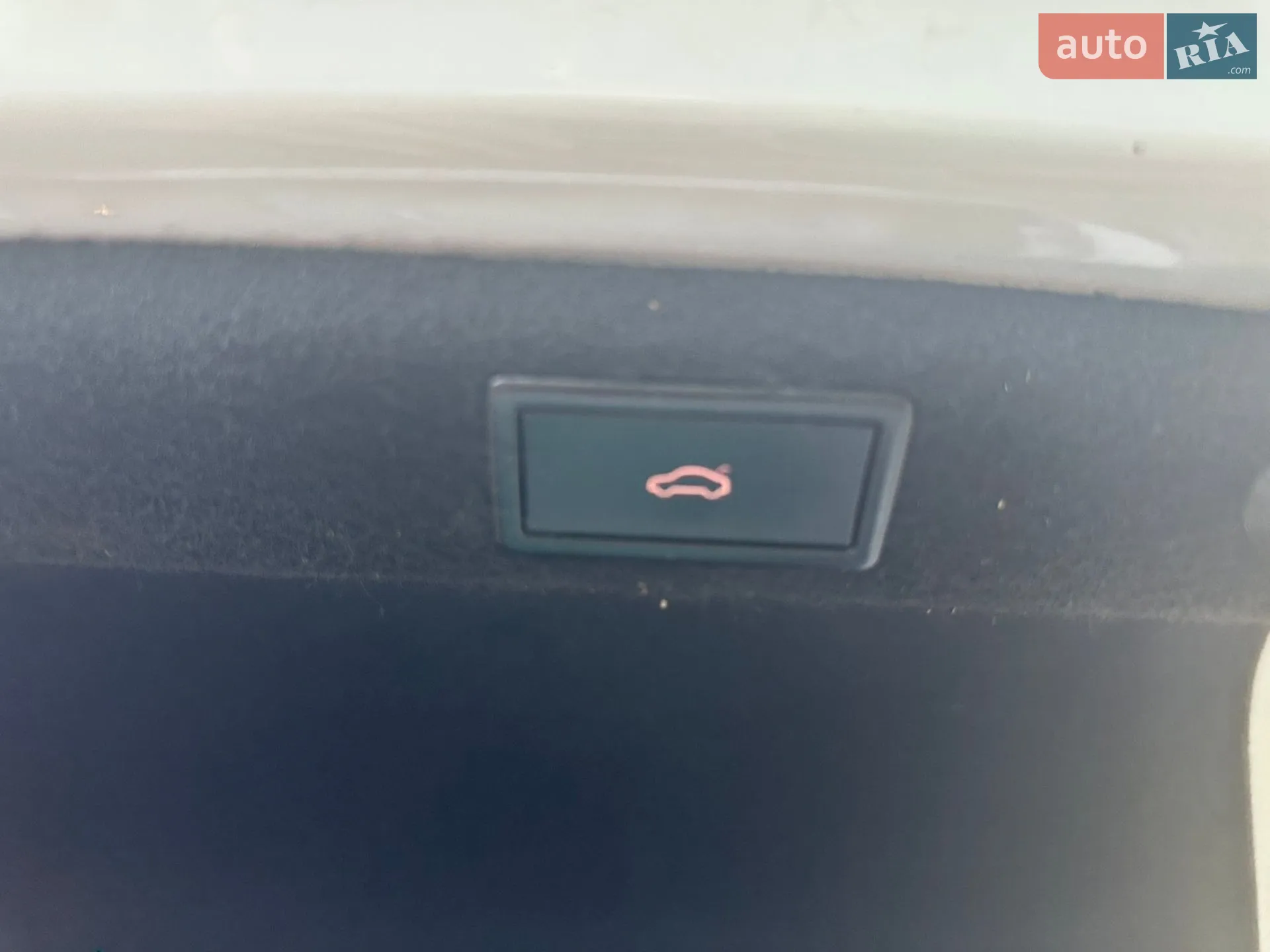 Skoda Superb 2020 VIN TMBCJ9NP6L7059571 фото оголошення 34 з 39