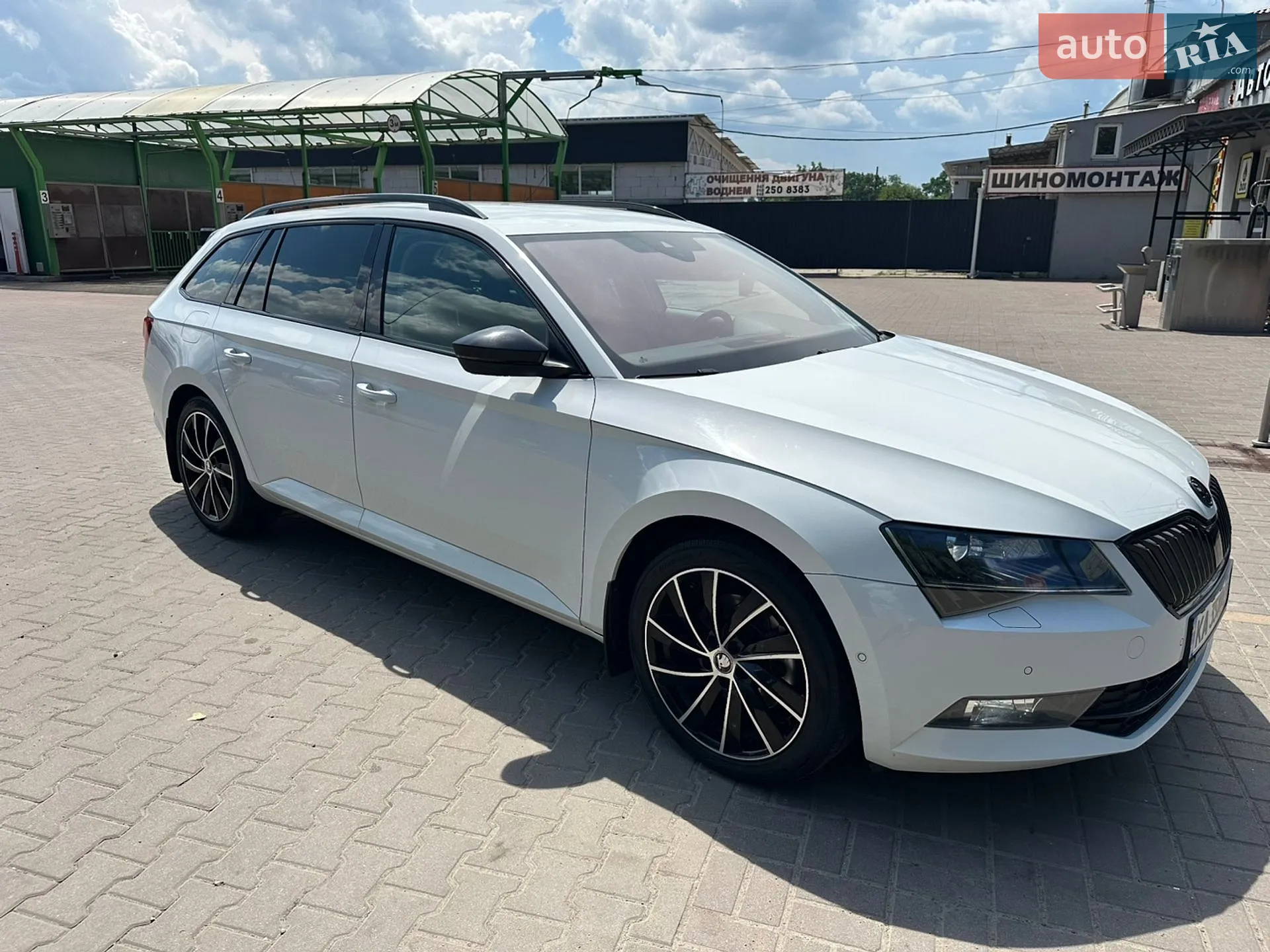 2015 Skoda Superb - мініатюра 19