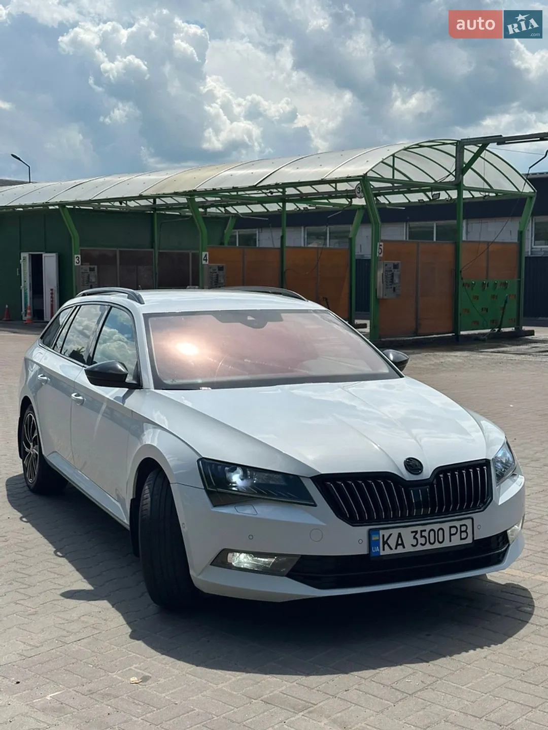 2015 Skoda Superb - мініатюра 27
