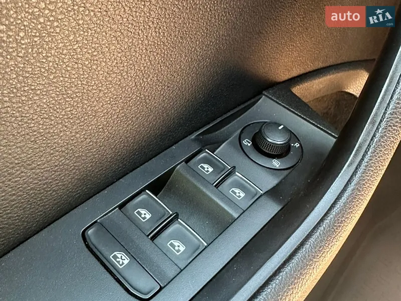 Skoda Superb 2015 VIN TMBJJ9NP0G7014753 фото оголошення 37 з 102