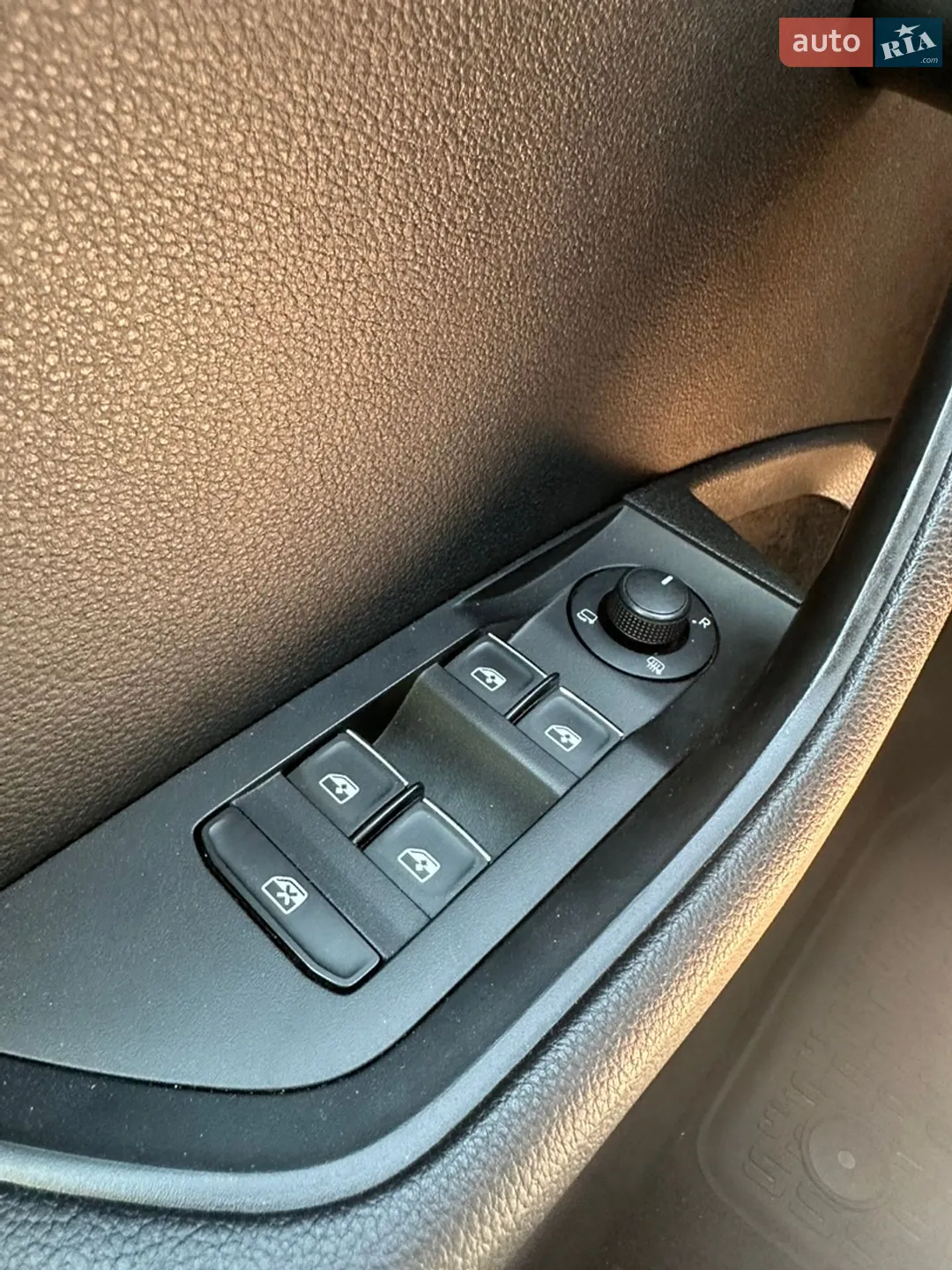 2015 Skoda Superb - мініатюра 37