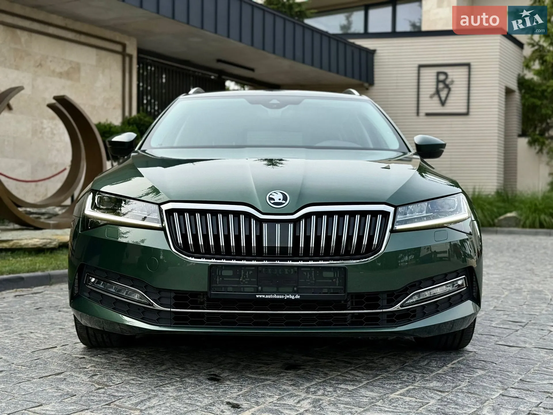 2020 Skoda Superb - мініатюра 3