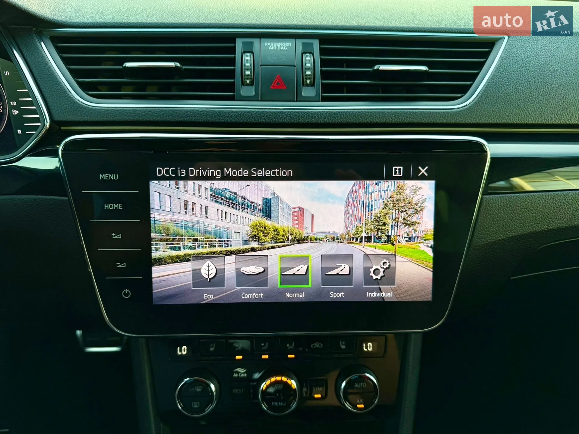 2019 Skoda Superb - мініатюра 48
