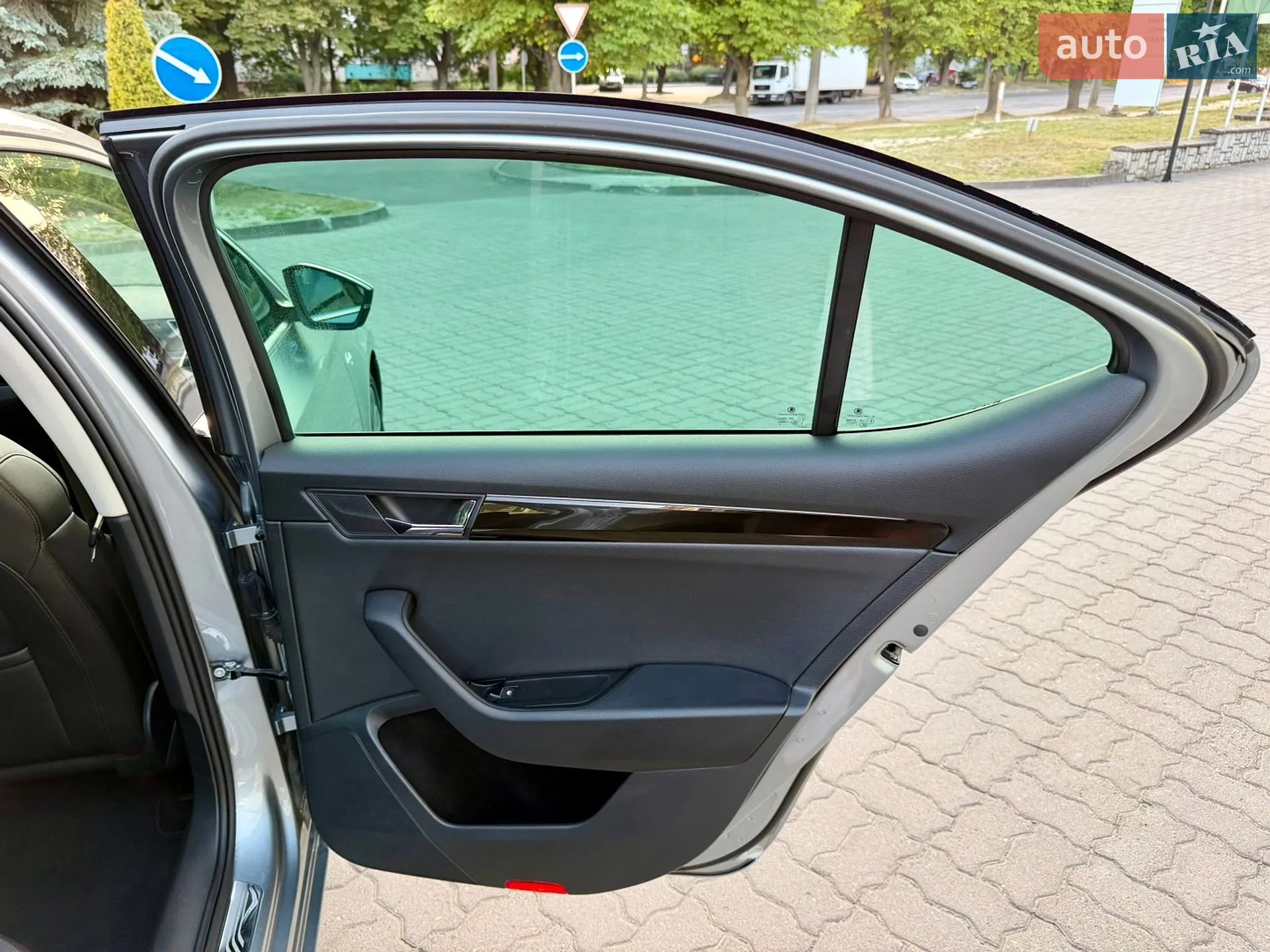 2019 Skoda Superb - мініатюра 76