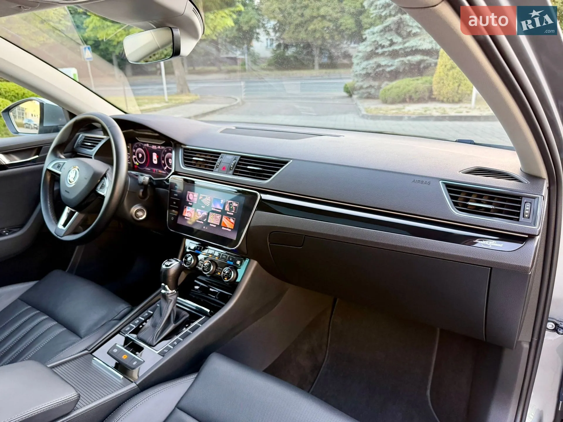 2019 Skoda Superb - мініатюра 60