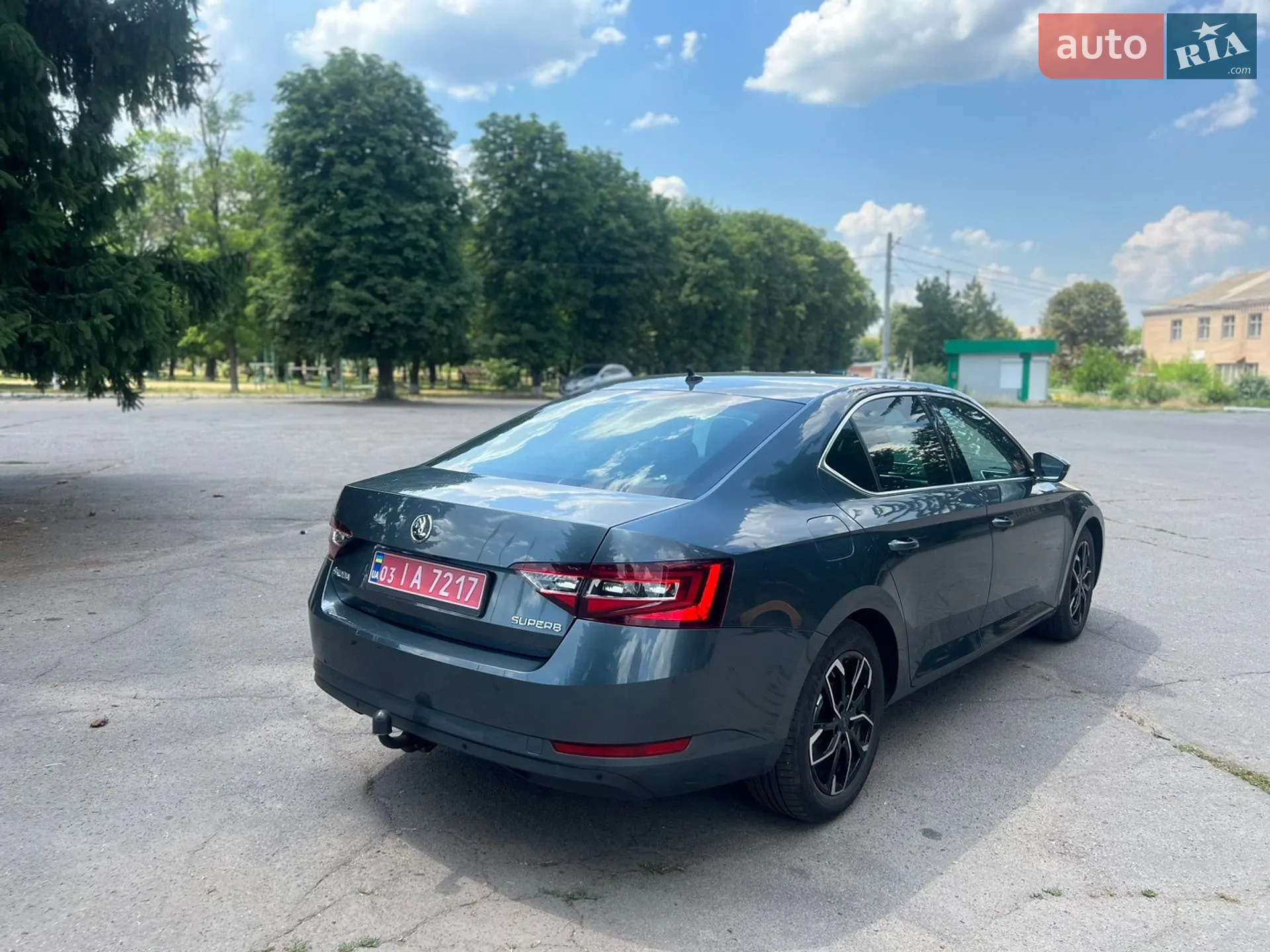 2019 Skoda Superb - мініатюра 9