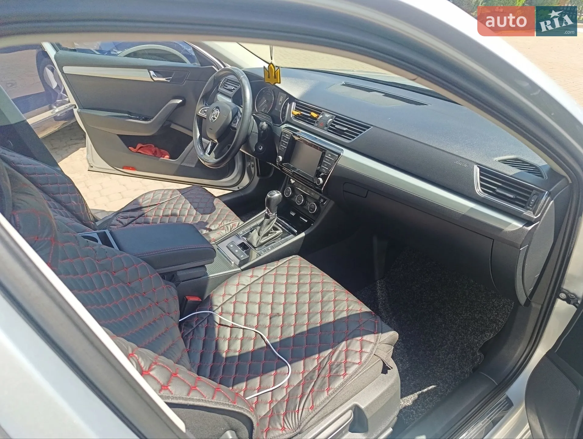 2016 Skoda Superb - мініатюра 14