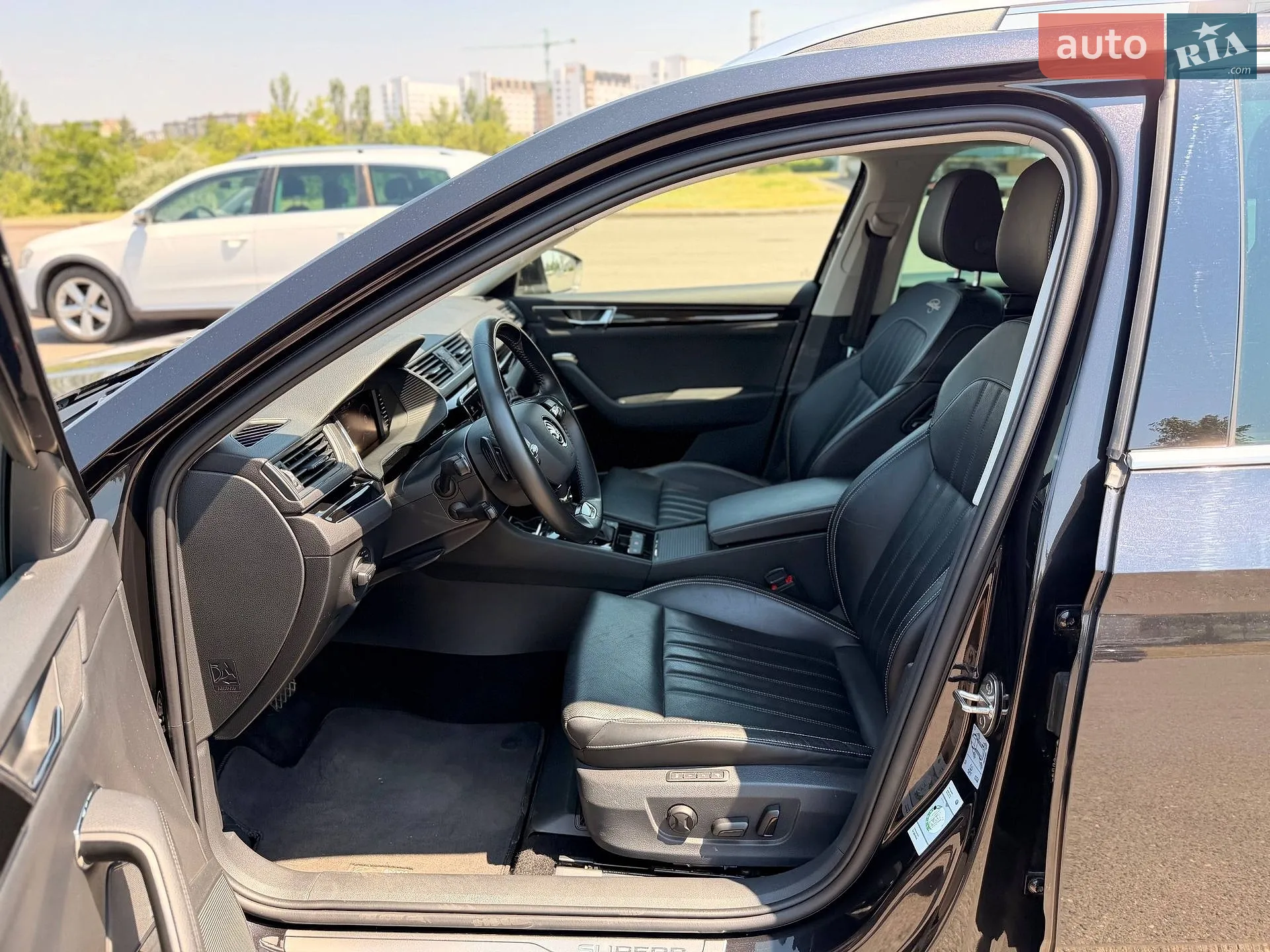 2019 Skoda Superb - мініатюра 47