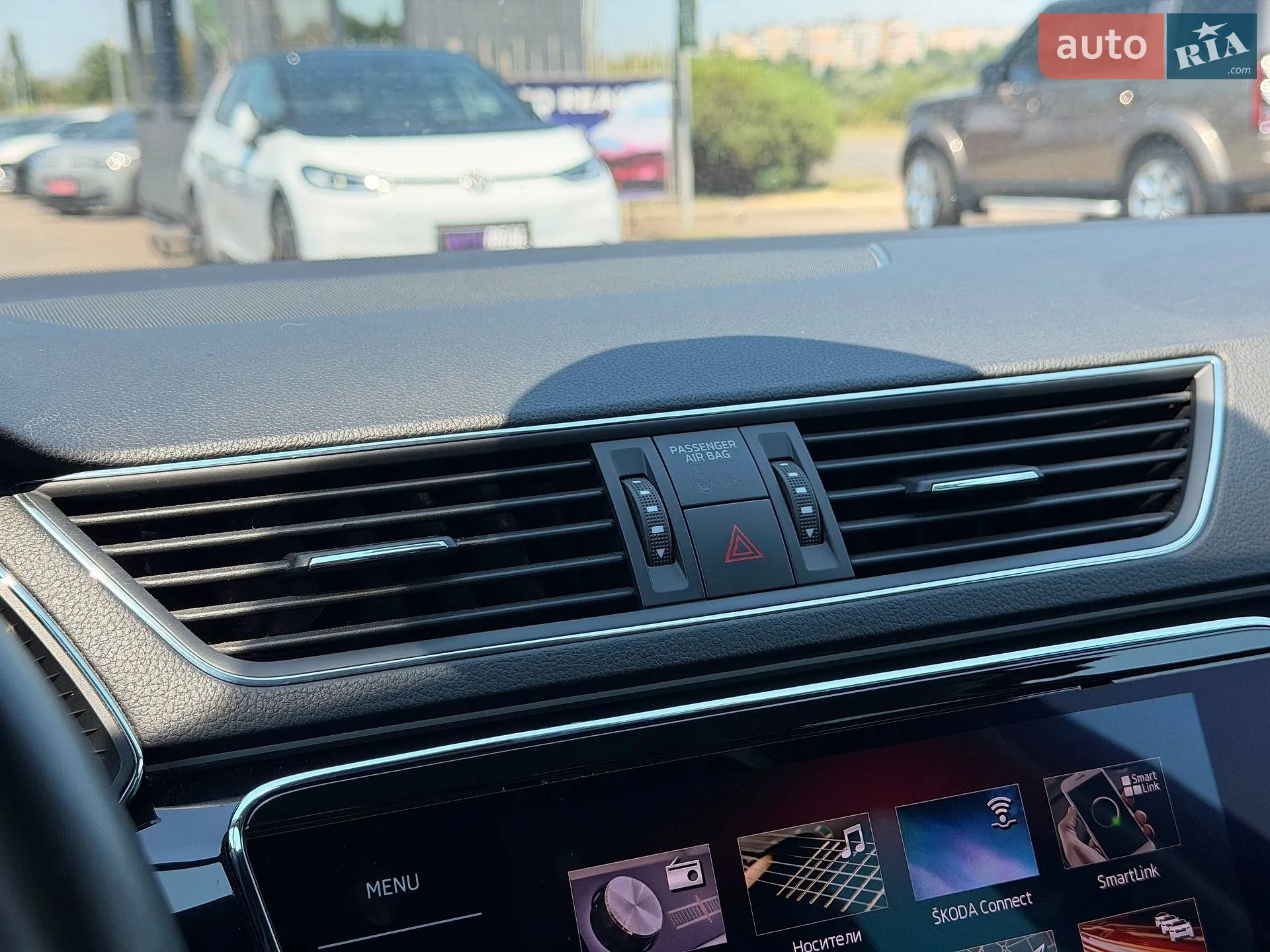 2019 Skoda Superb - мініатюра 81