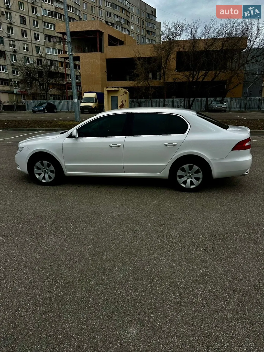 2013 Skoda Superb - мініатюра 7