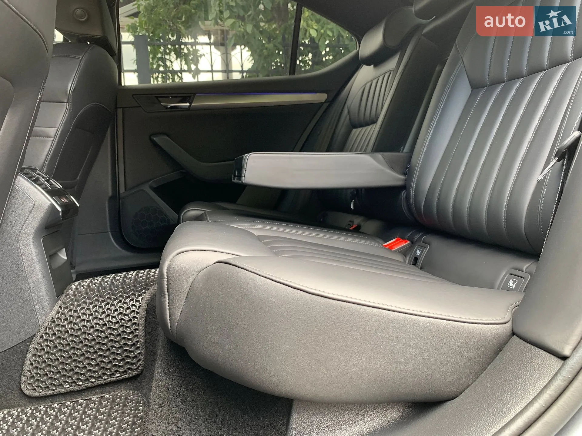 2019 Skoda Superb - мініатюра 40