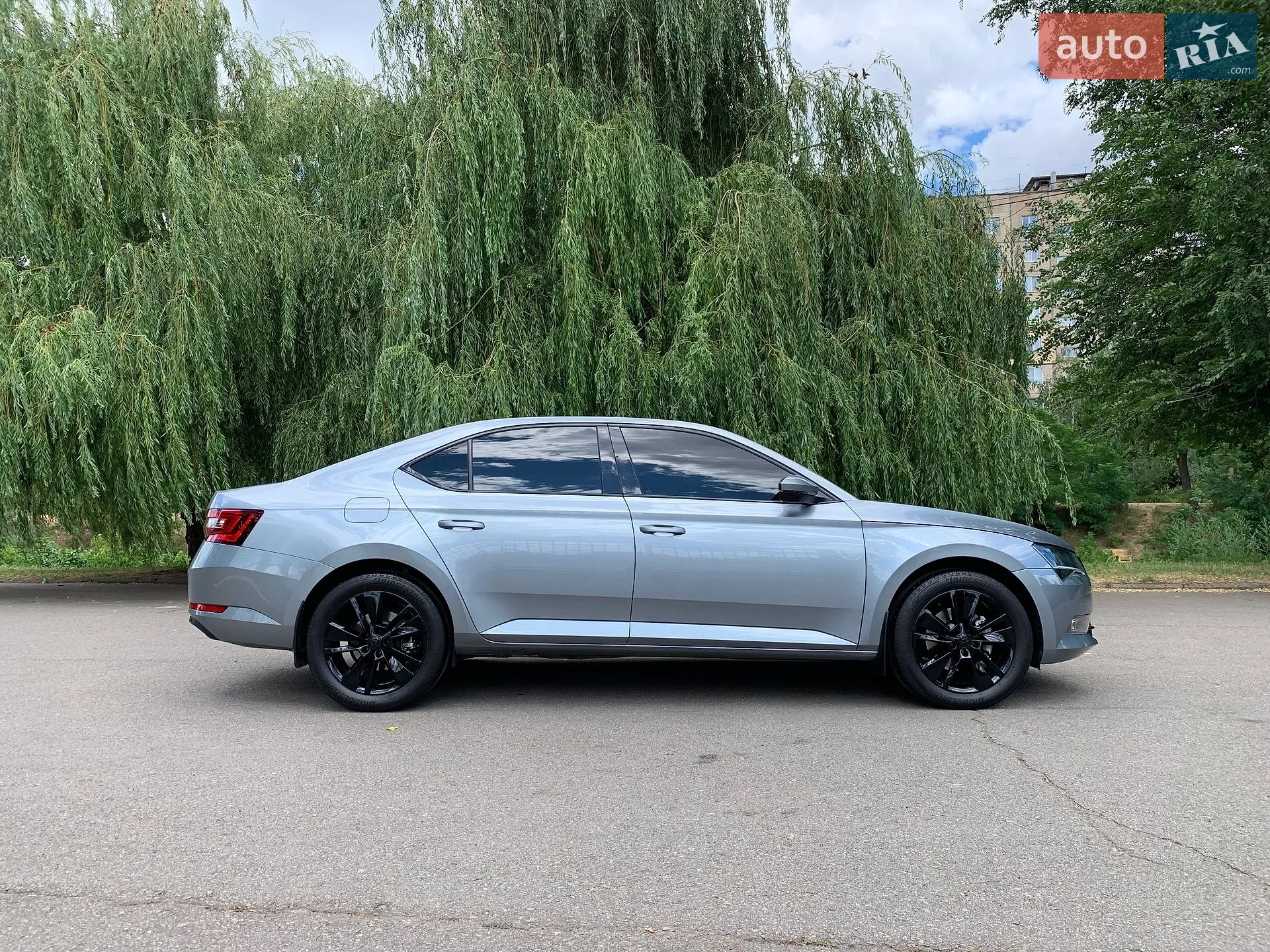 2019 Skoda Superb - мініатюра 4
