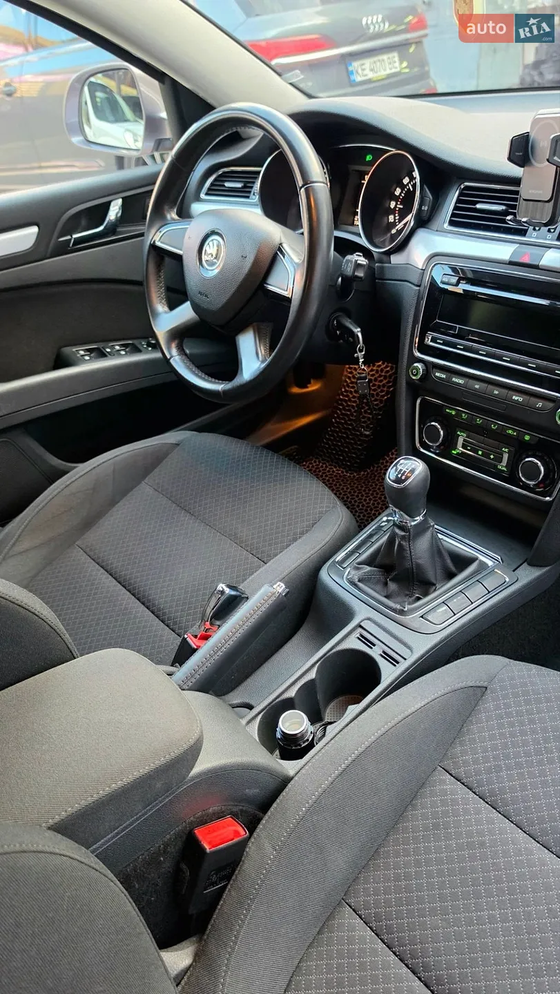 2013 Skoda Superb - мініатюра 12