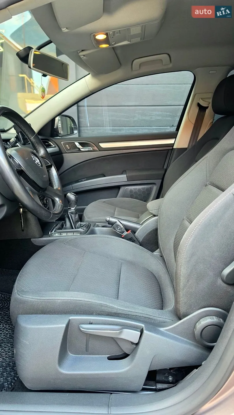 2013 Skoda Superb - мініатюра 16