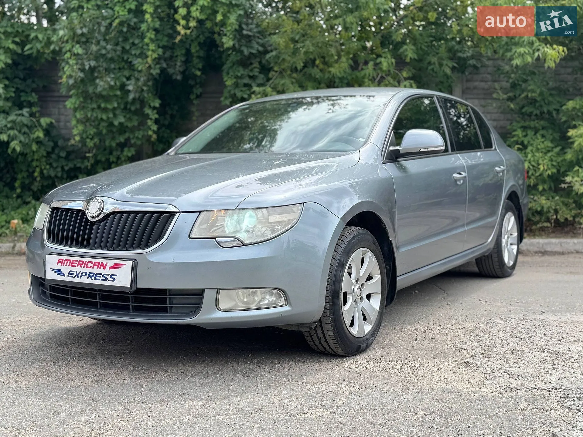 2010 Skoda Superb - мініатюра 3