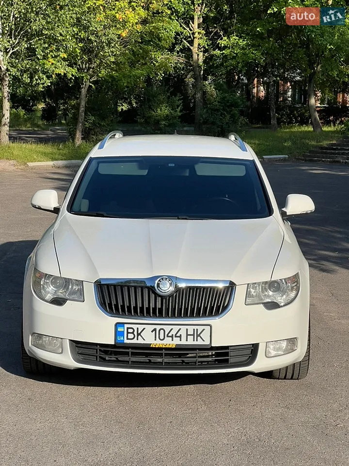 2012 Skoda Superb - мініатюра 10