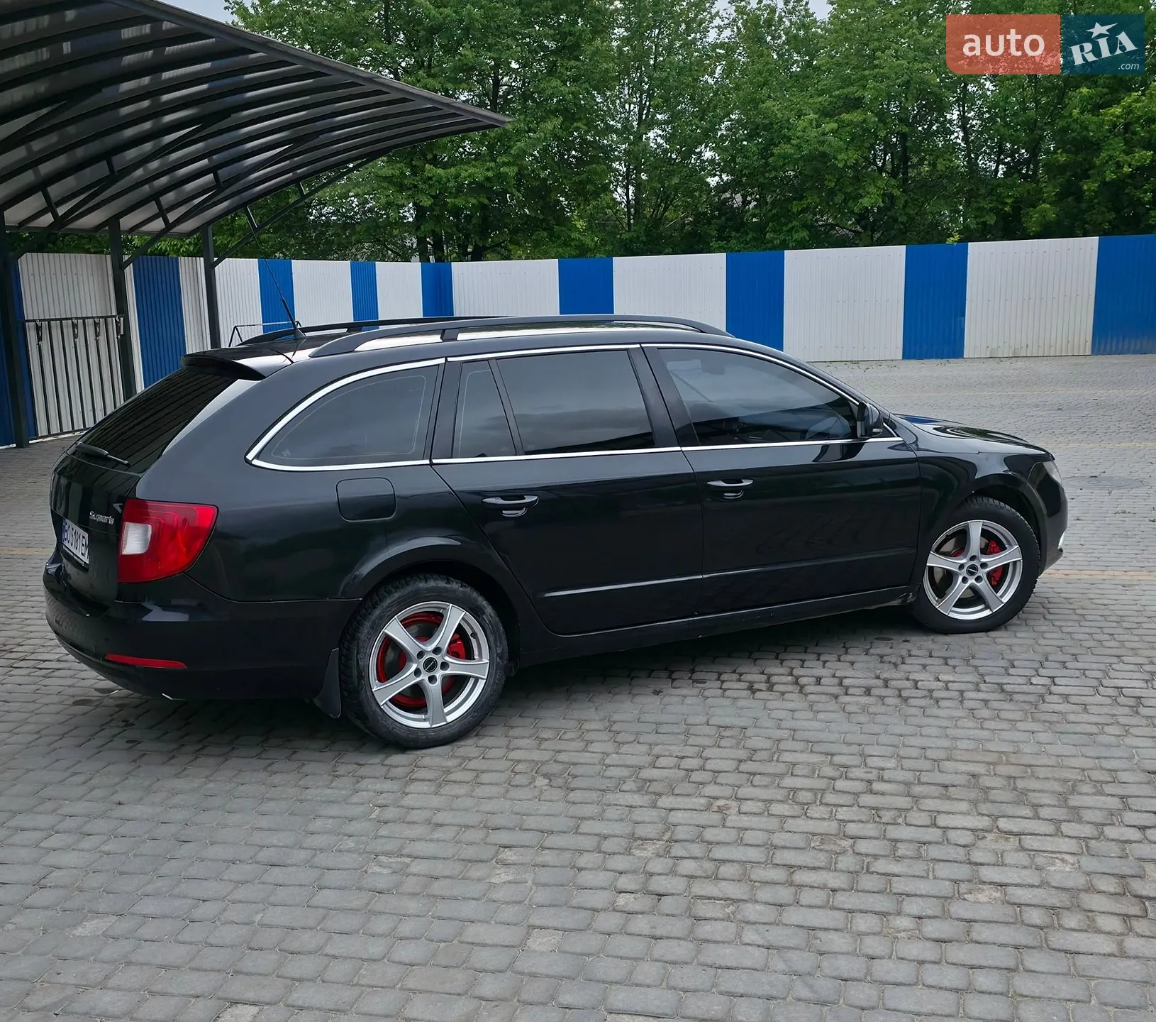 2011 Skoda Superb - мініатюра 23