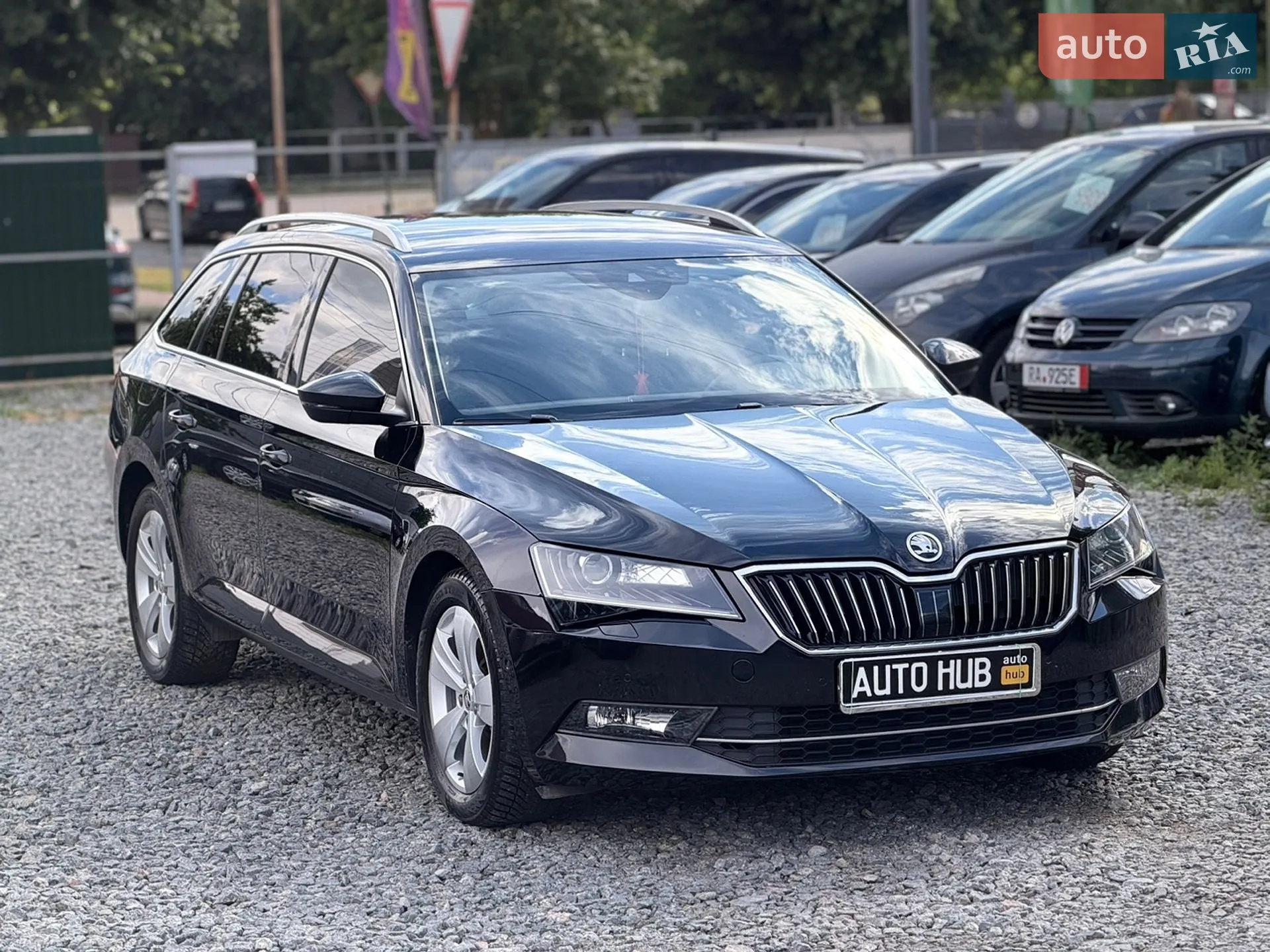 2018 Skoda Superb - мініатюра 2