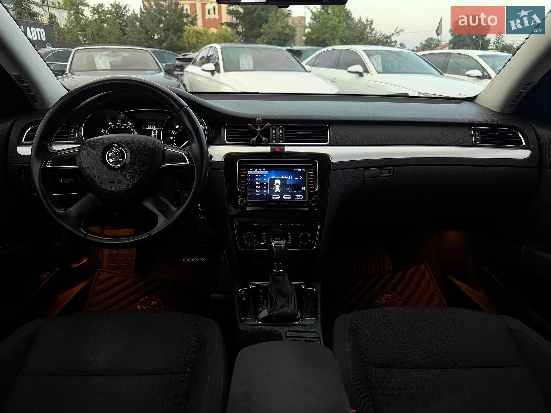 2013 Skoda Superb - мініатюра 14