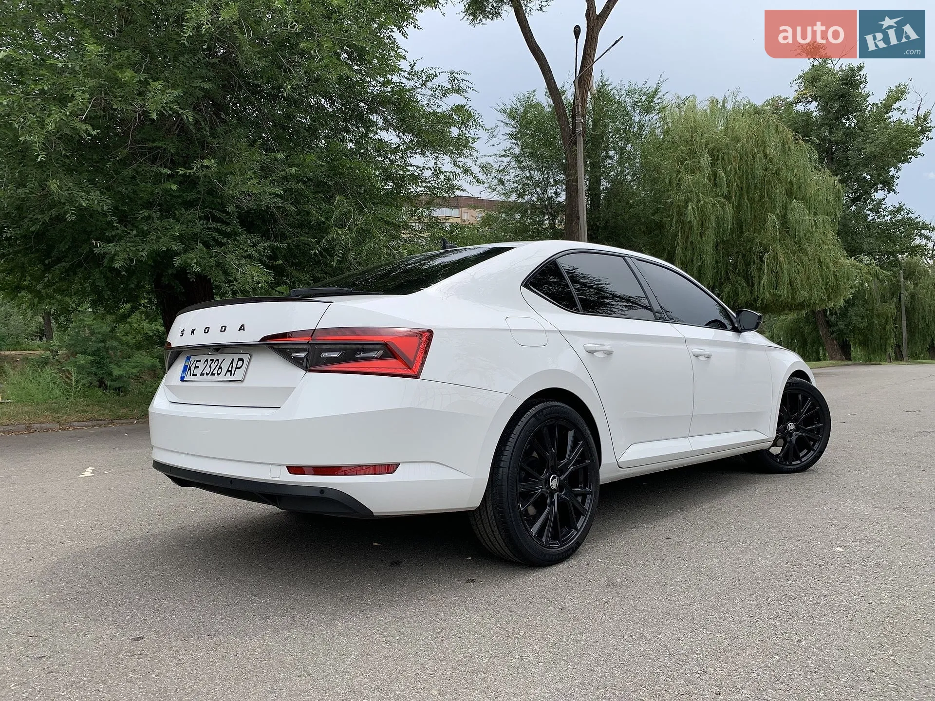2019 Skoda Superb - мініатюра 11