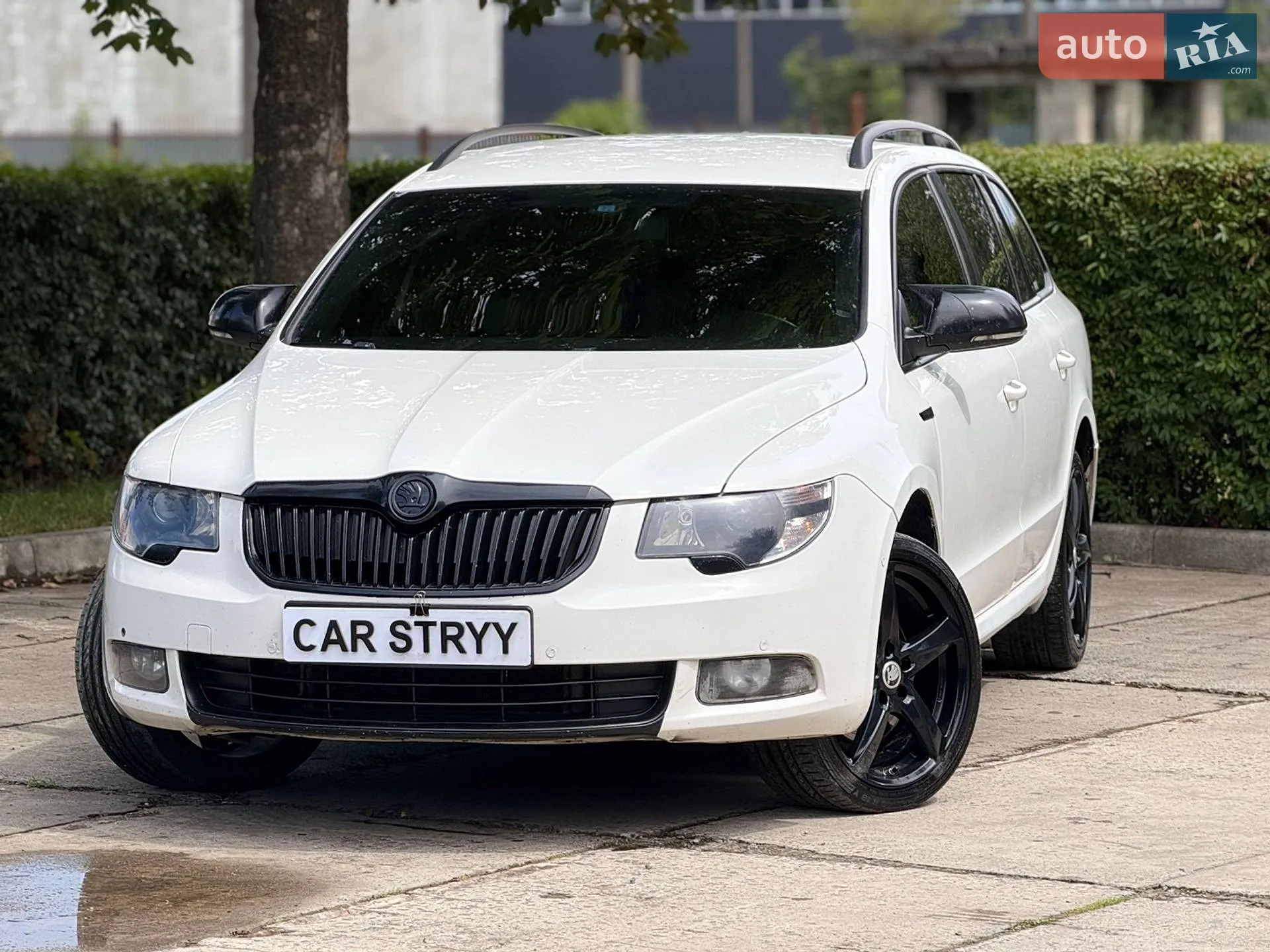 2011 Skoda Superb - мініатюра 6