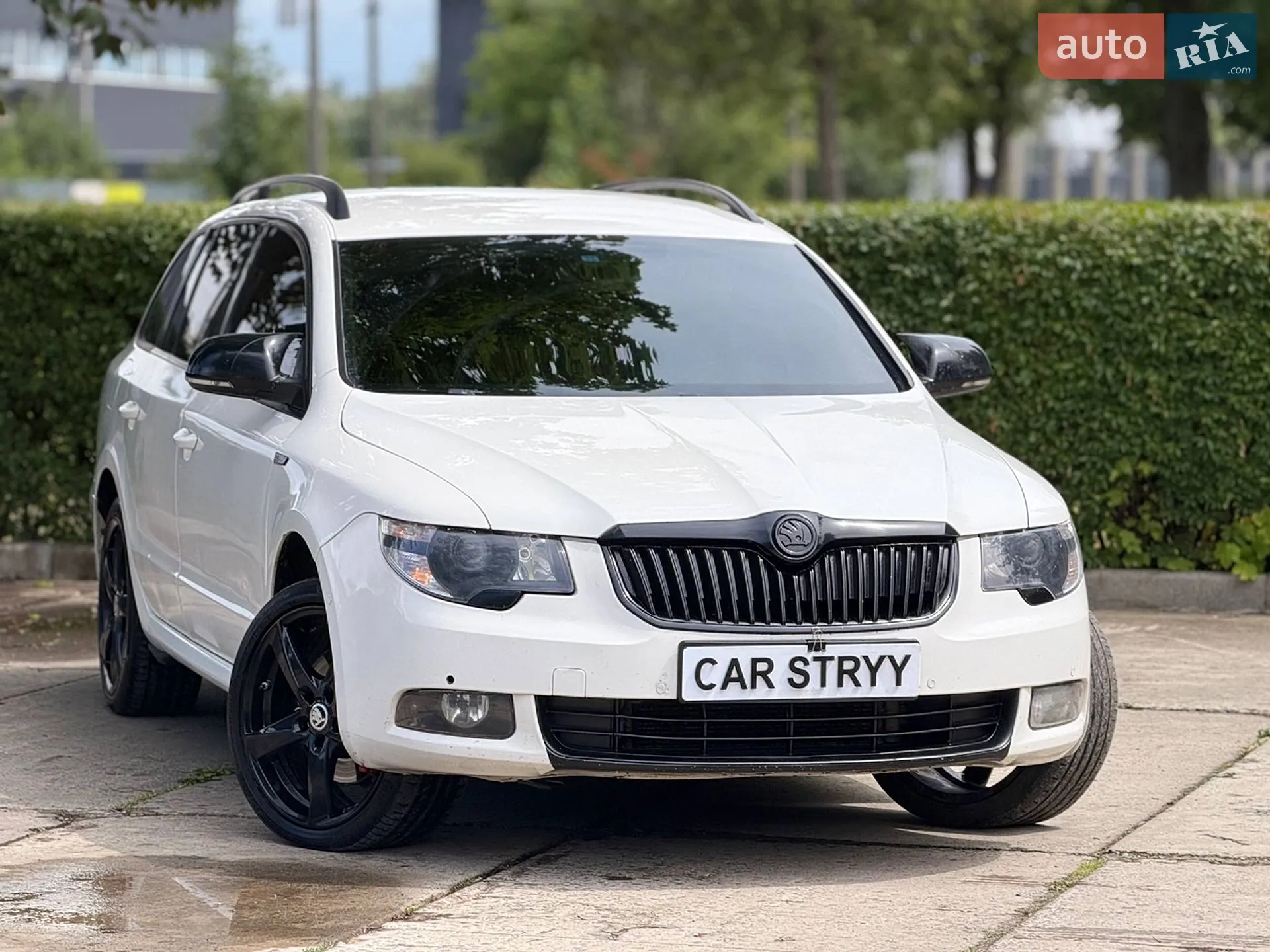 2011 Skoda Superb - мініатюра 11